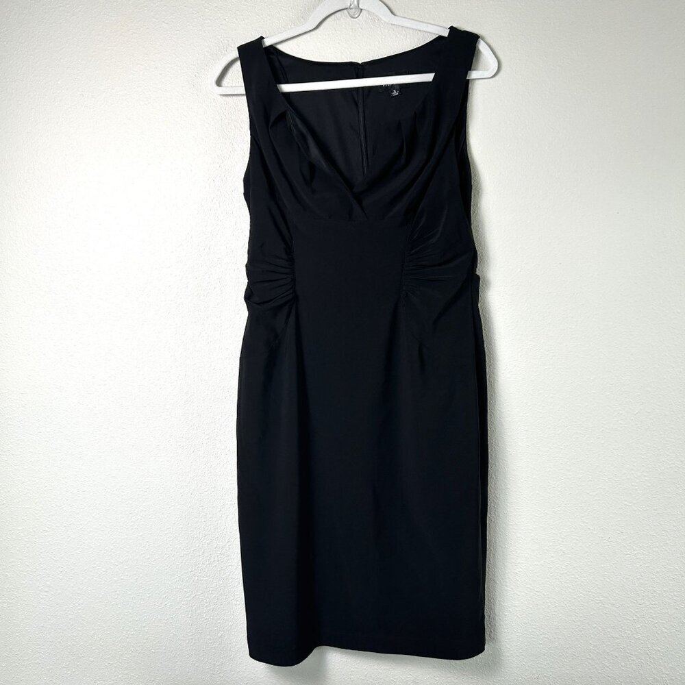 Adrianna Papell Sheath Dress Size‎ 10 Black Ruched Sides Sleeveless Zip Classic